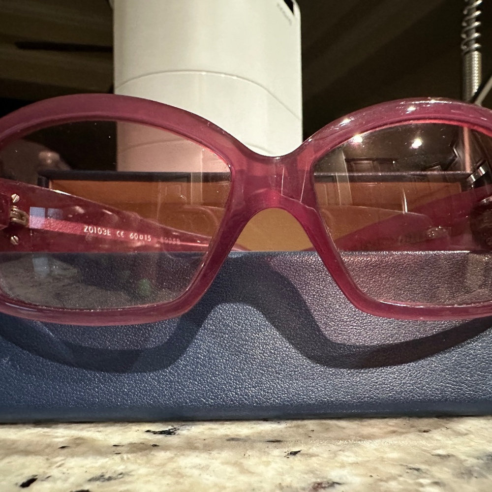Pink Louis Vuitton sunglasses